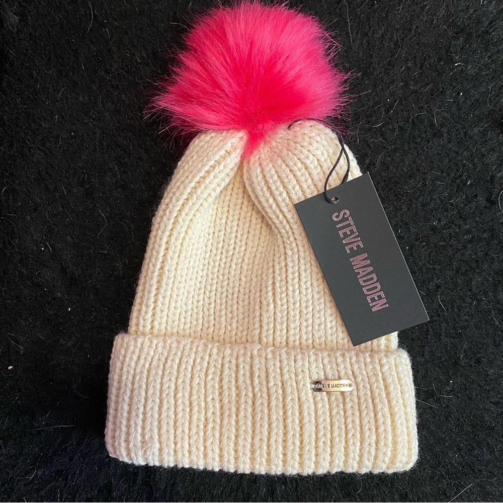 pink and beige steve madden beanie new with tags